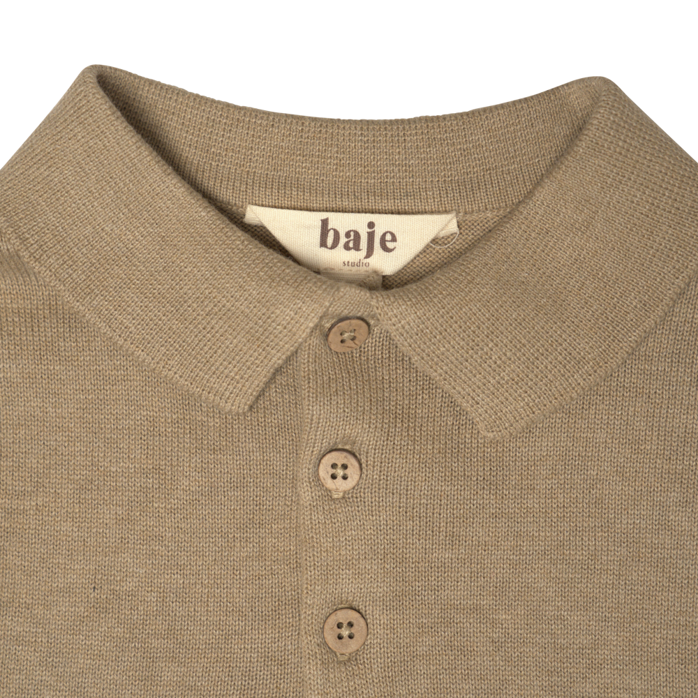 
                      
                        Mackay polo | taupe
                      
                    