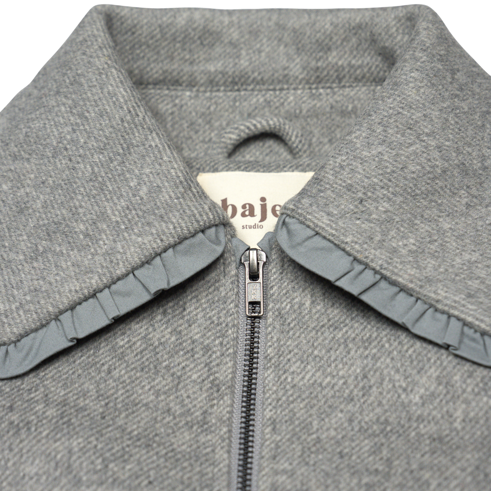 
                      
                        Rose jacket | grey dark
                      
                    