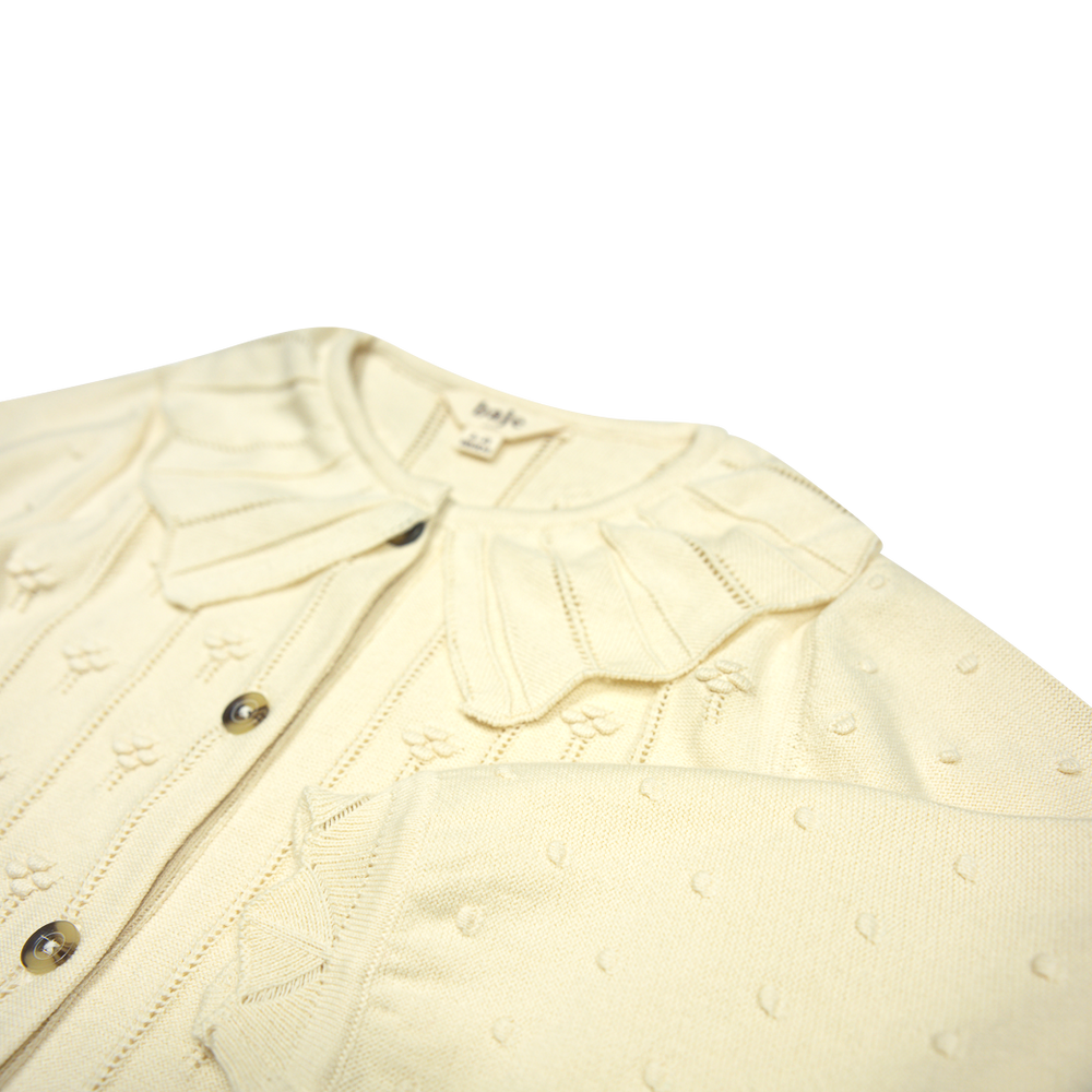 
                      
                        Saint cardigan | creme
                      
                    